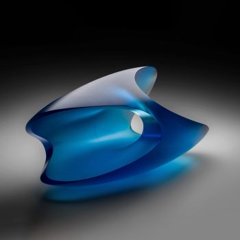 Glassart - Glass Gallery Stölting - Eva Vlckova Blue Gyre SQ 2
