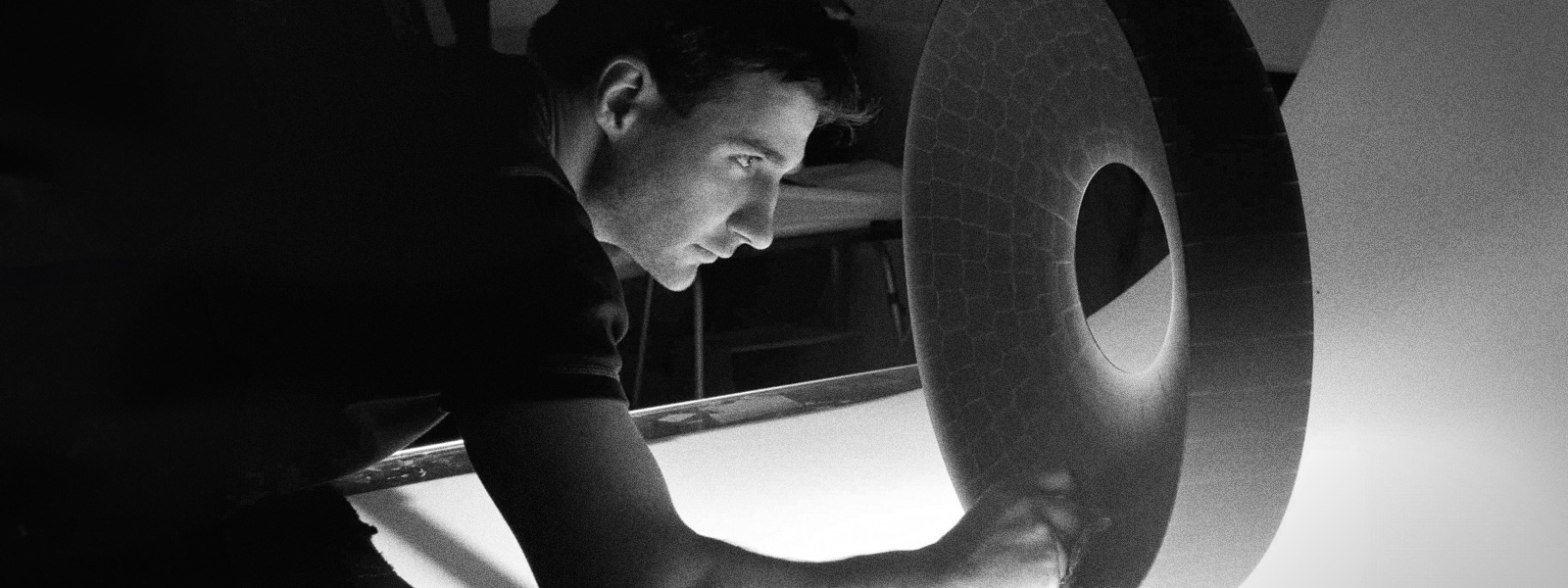 Oliver Lesso - Glass Artist