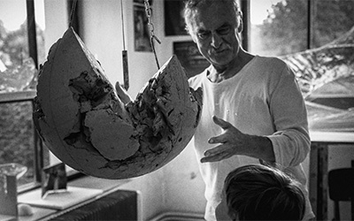 Glass artist Jan Exnar