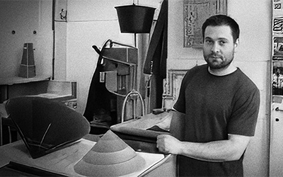 Glass artist Tomáš Brzon