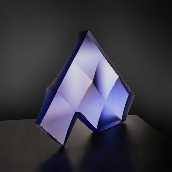 Glassart - Glass Gallery Stölting - Lukas Mjartan Pyramid 01