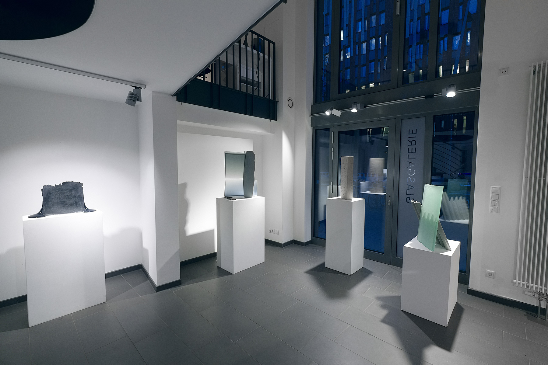 exhibit_bakicova_02_artsy