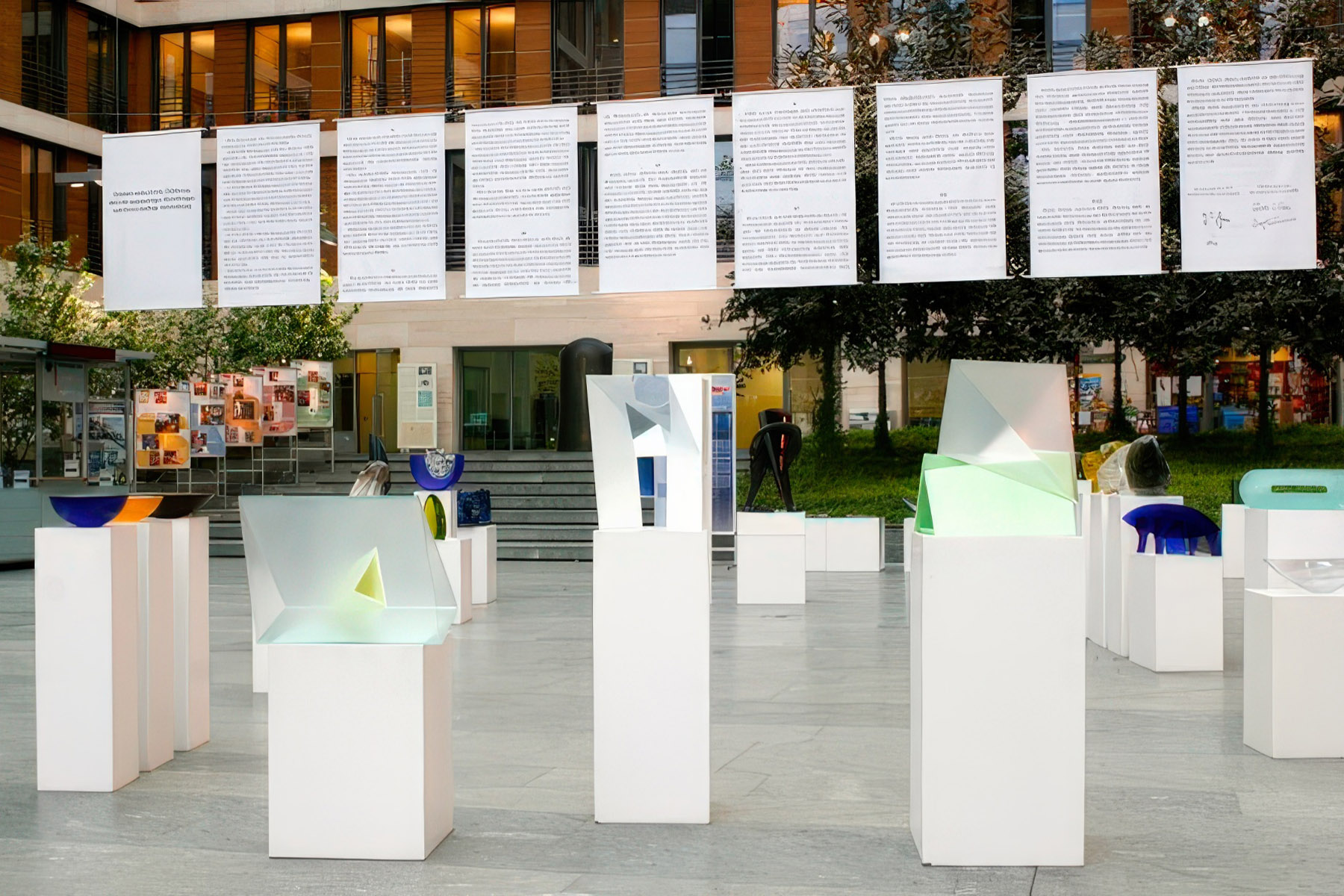 Contemporary Czech Glass Art – Berlin