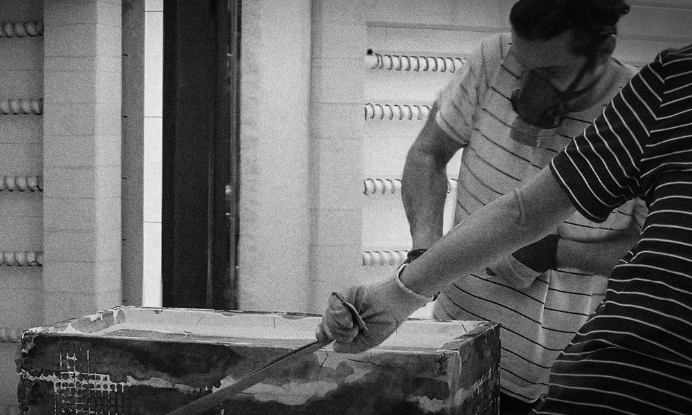 Matyas Pavlik Glass Artist – Matyas Pavlik – Contemporary Glass Art Studio